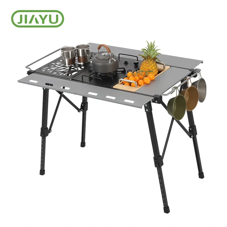 Mesa de acampada elevada e baixa con estufa